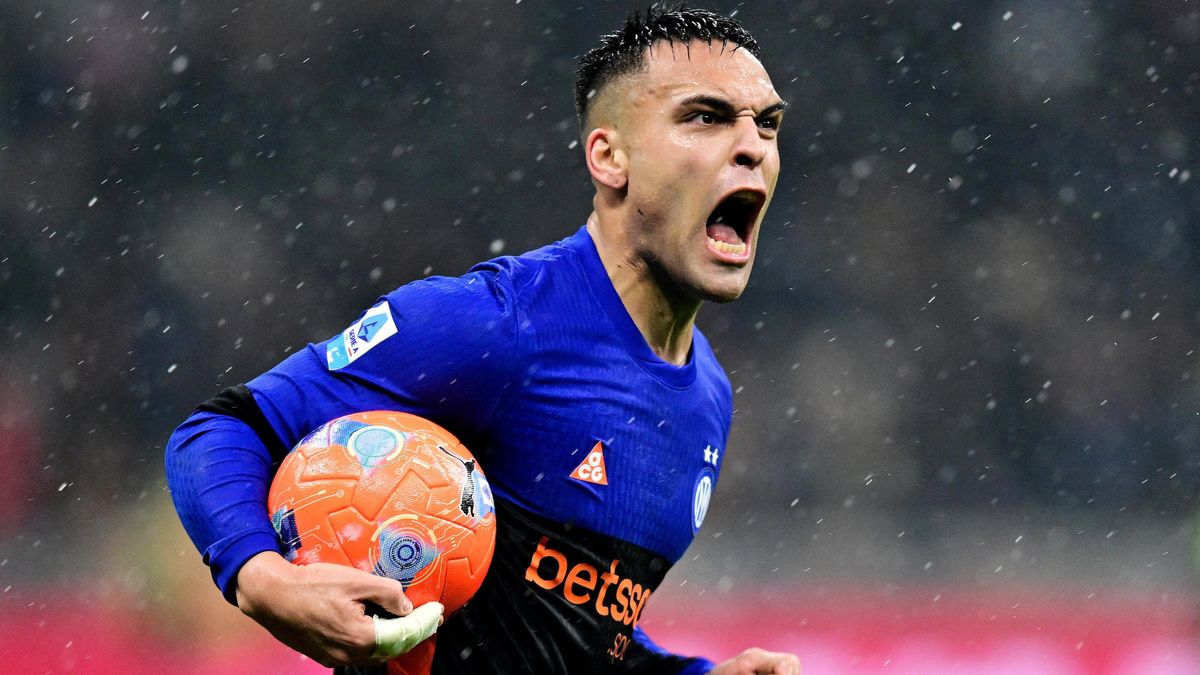 Fotbalisté Interu Milán porazili v předehrávce italské ligy poslední Pisu